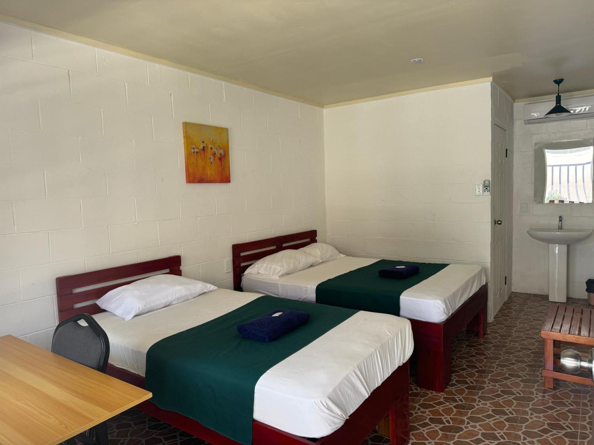 Transit Motel Mulifanua Eksteriør billede