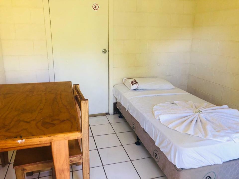 Transit Motel Mulifanua Eksteriør billede